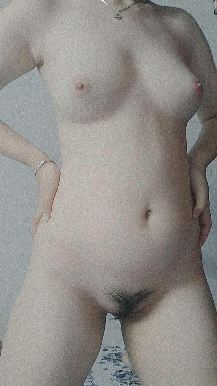 Đang sơ múi thì chồng em đi làm về